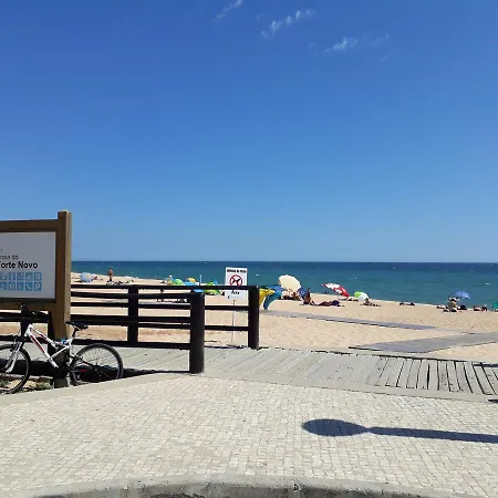 Apartament T1 V Do Ac&piscina&garagem *