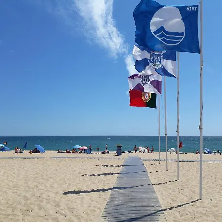 T1 V Do Ac&piscina&garagem Apartamento *