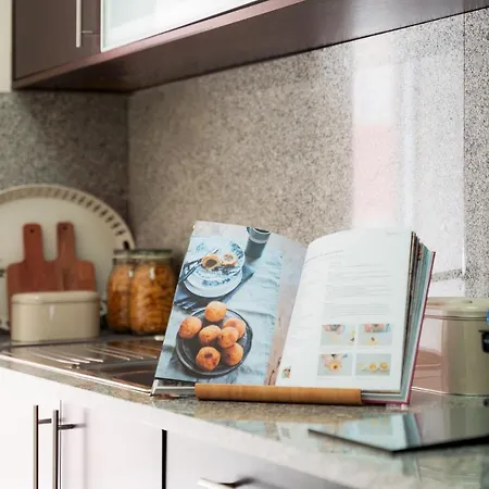 T1 V Do Ac&piscina&garagem Lejlighed Quarteira